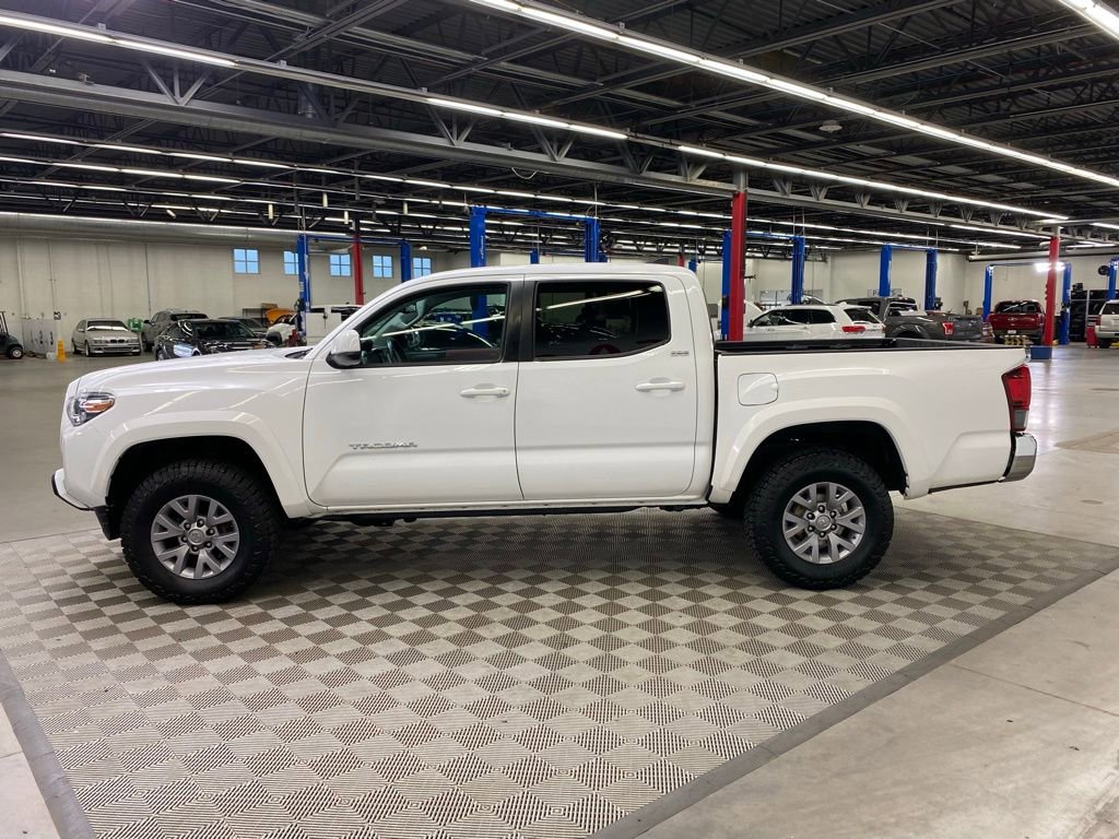 Used 2019 Toyota Tacoma SR5 image 5