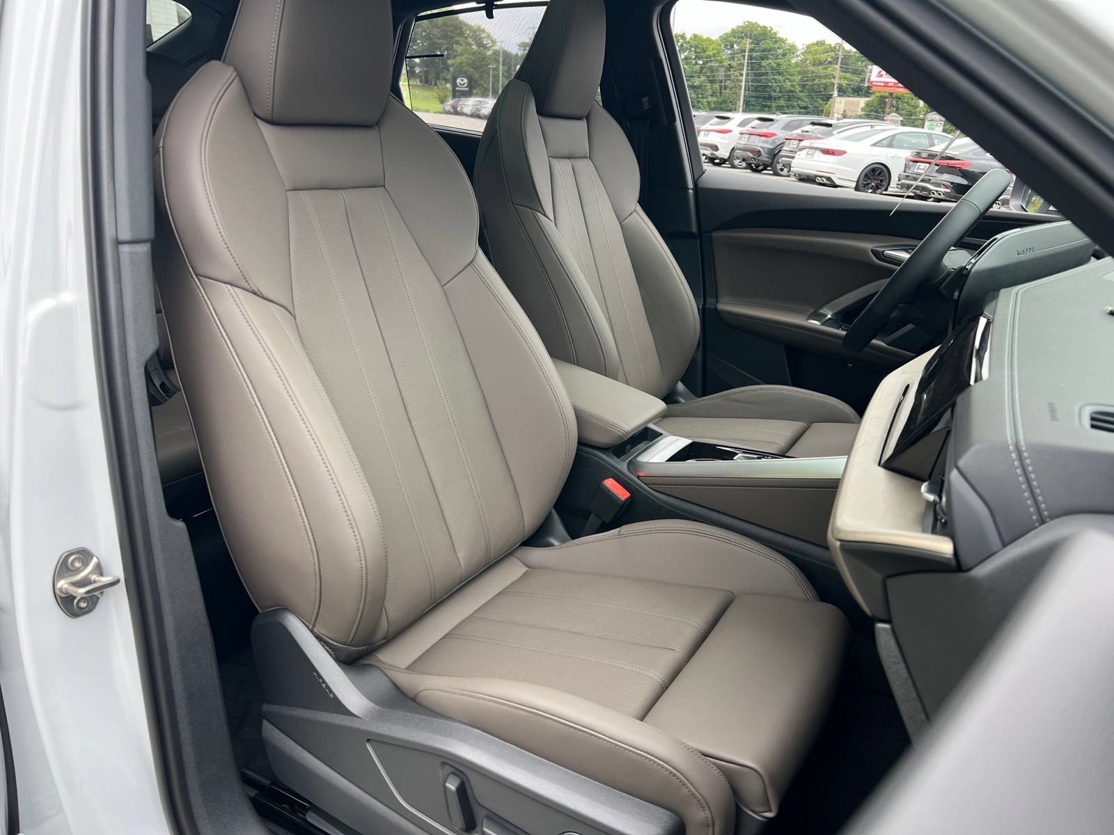 New 2026 Audi Q5 Premium Plus AWD/4WD image 34
