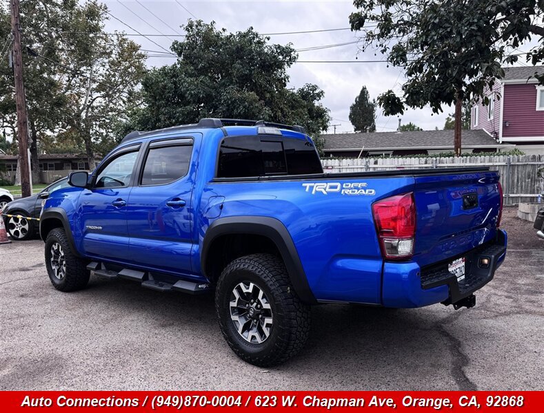 Used 2017 Toyota Tacoma TRD Off-Road RWD image 4