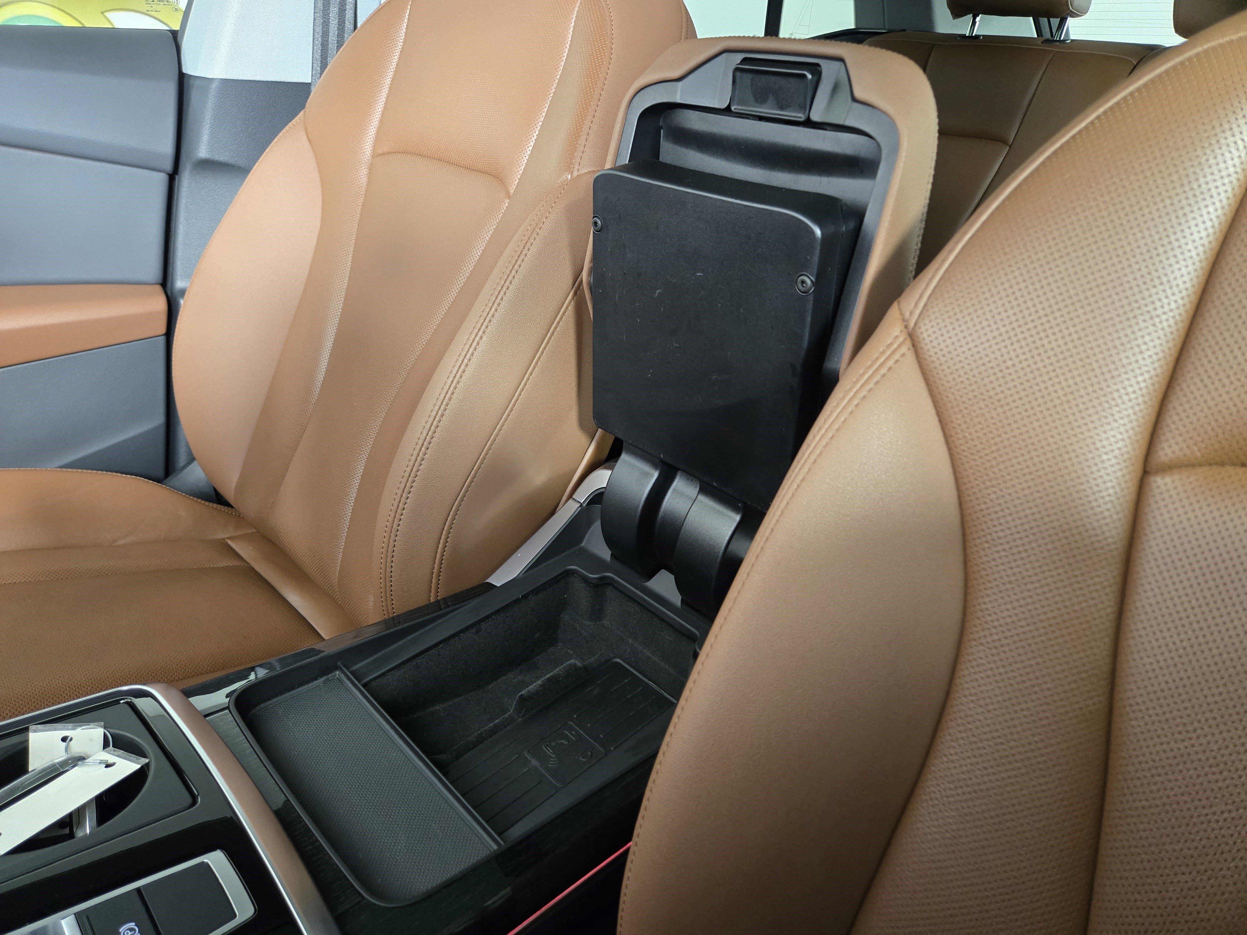 Used 2021 Audi Q8 Premium Plus w/ Premium Plus Package image 28