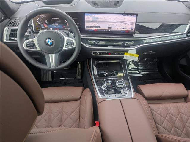 New 2026 BMW X7 xDrive40i w/ M Sport Package AWD/4WD image 16