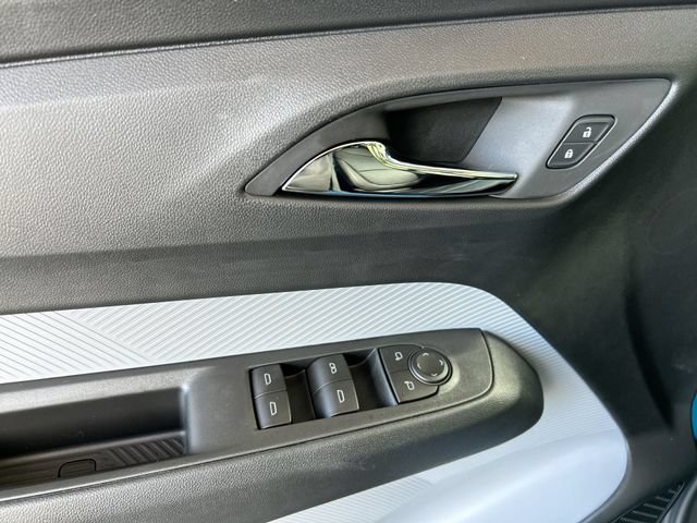 New 2027 Chevrolet Bolt RS w/ Technology Package FWD image 22