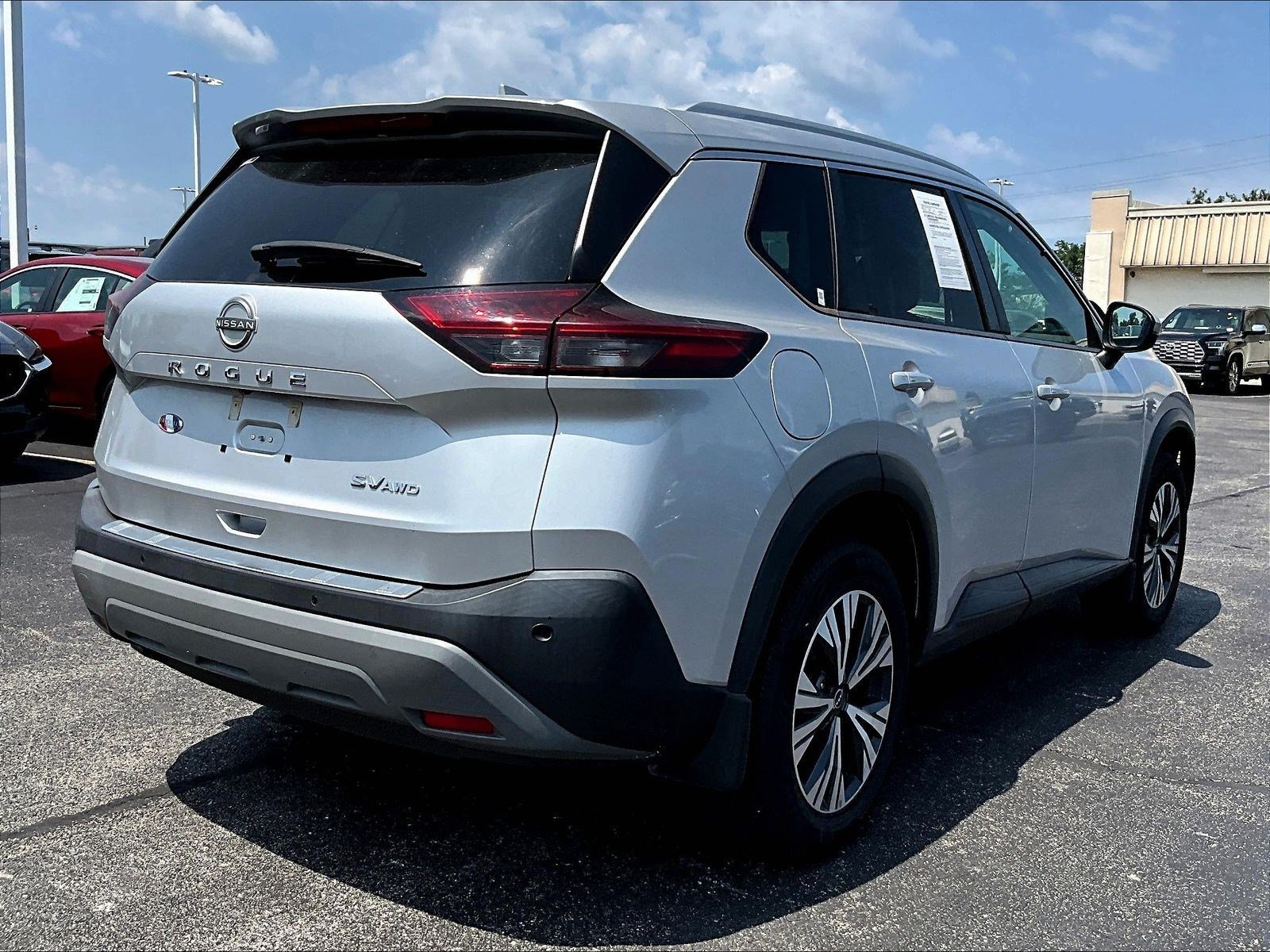 Used 2022 Nissan Rogue SV w/ SV Premium Package AWD/4WD image 6