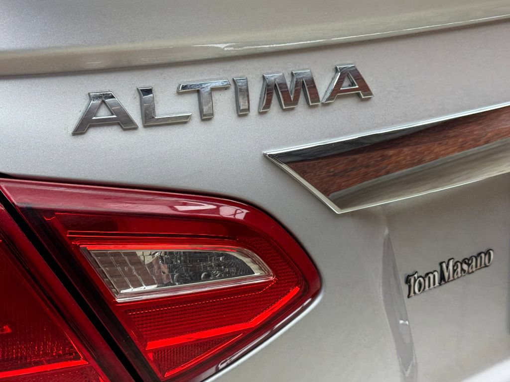 Used 2016 Nissan Altima 2.5 SR FWD image 3
