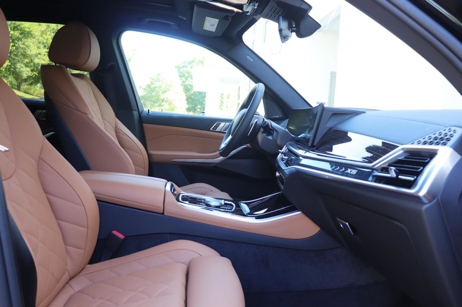 Used 2026 BMW X5 sDrive40i image 19