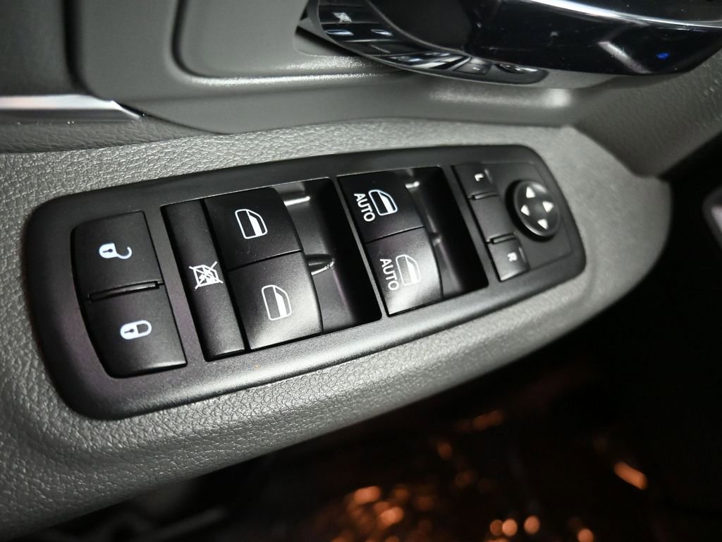 Used 2018 RAM 1500 Big Horn image 25