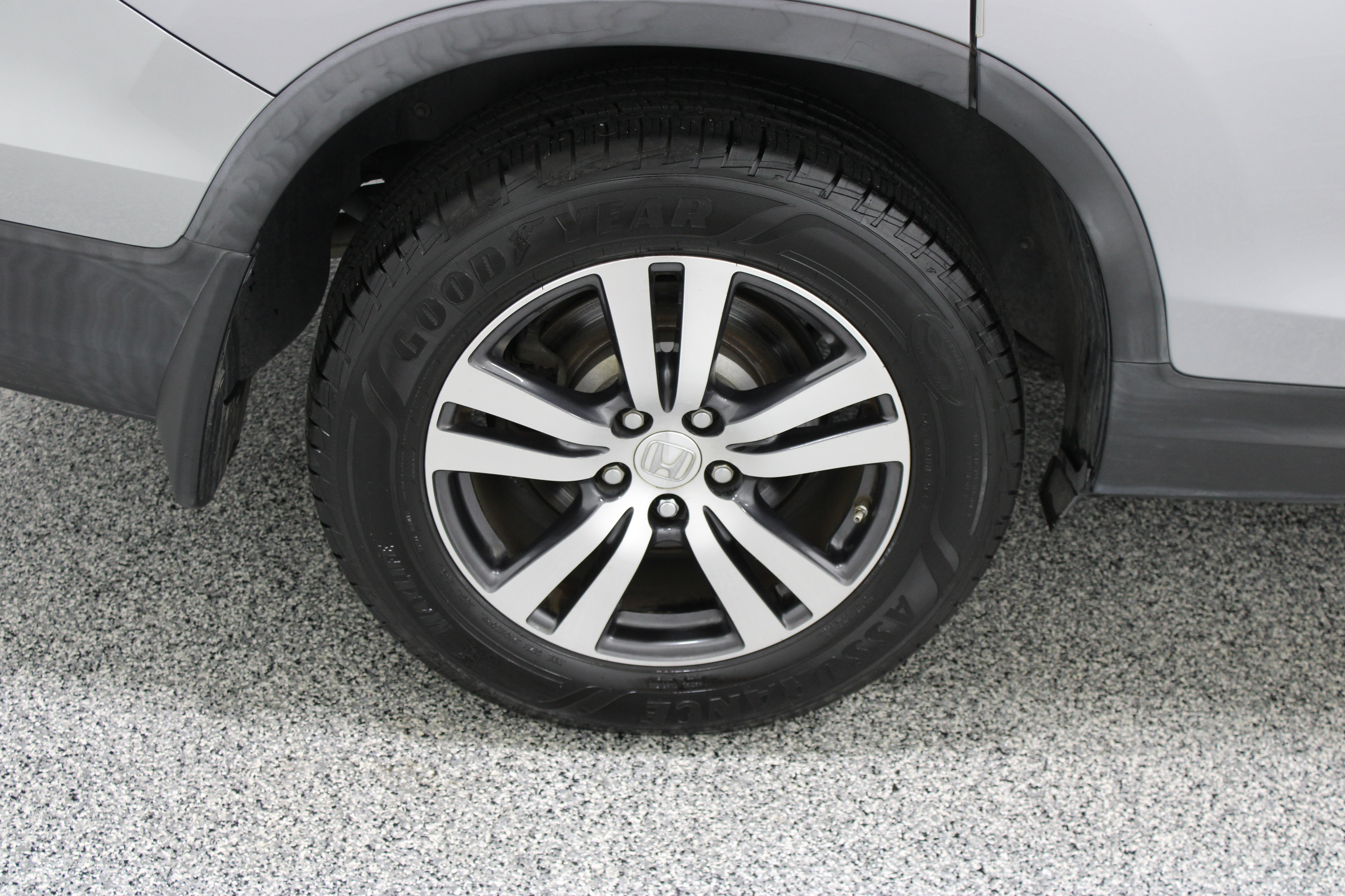 Used 2018 Honda Pilot EX-L image 6