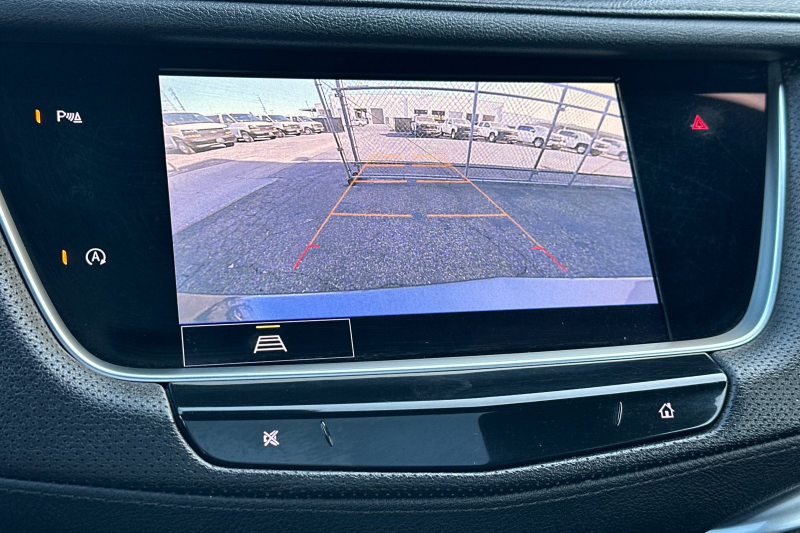 Certified 2022 Cadillac XT5 Premium Luxury FWD image 27