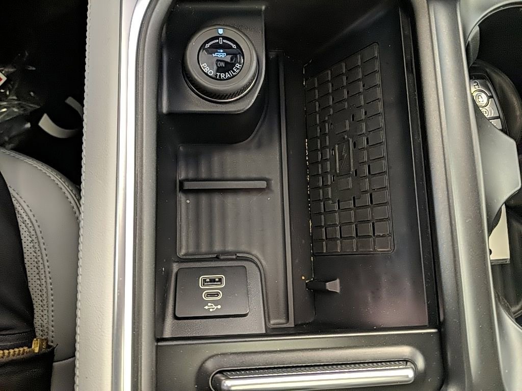 Used 2025 Ford Expedition Max Platinum w/ Driver's Package image 25