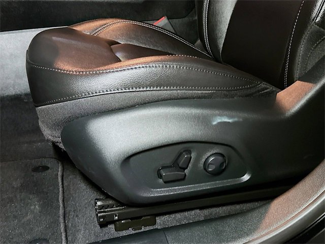 Used 2024 Jeep Compass Limited w/ High Altitude Package image 16