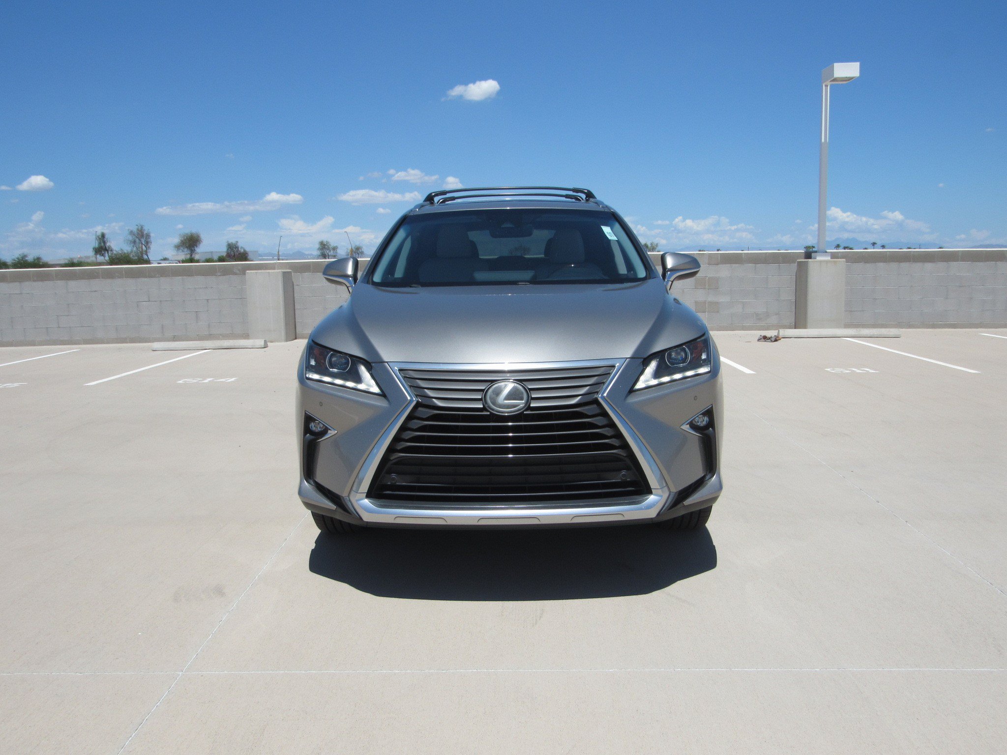 Used 2017 Lexus RX 350 FWD w/ Premium Package image 3