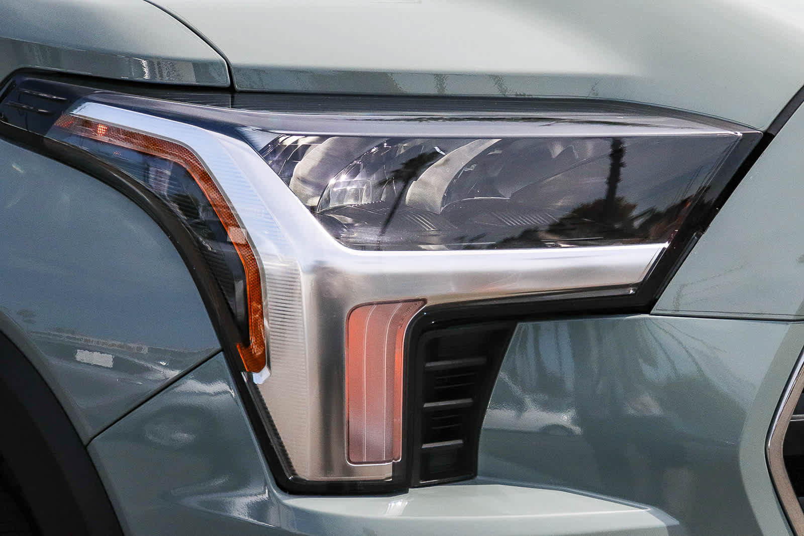 Used 2026 Toyota Sequoia Limited w/ Nightshade Package AWD/4WD image 4
