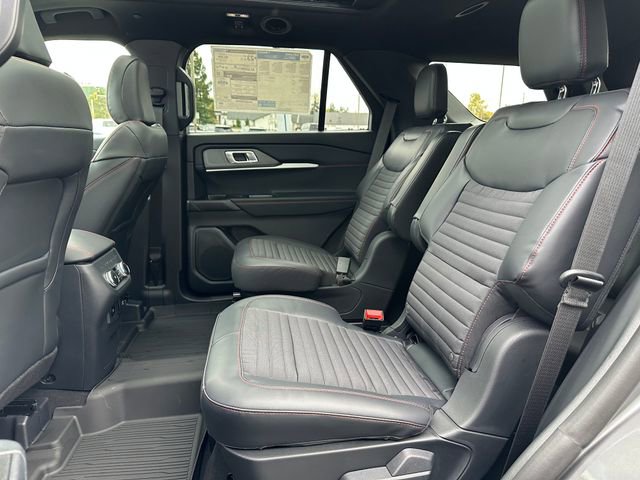 New 2025 Ford Explorer ST-Line w/ Premium Package image 19