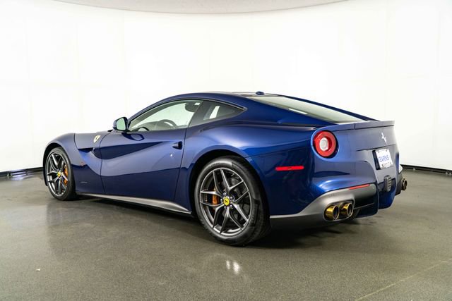 Used 2017 Ferrari F12 Berlinetta RWD image 6
