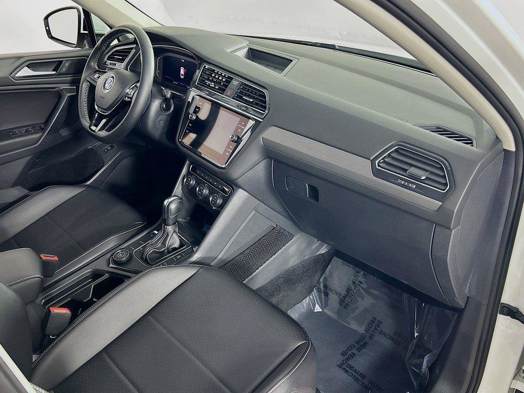 Certified 2021 Volkswagen Tiguan SEL AWD/4WD image 30