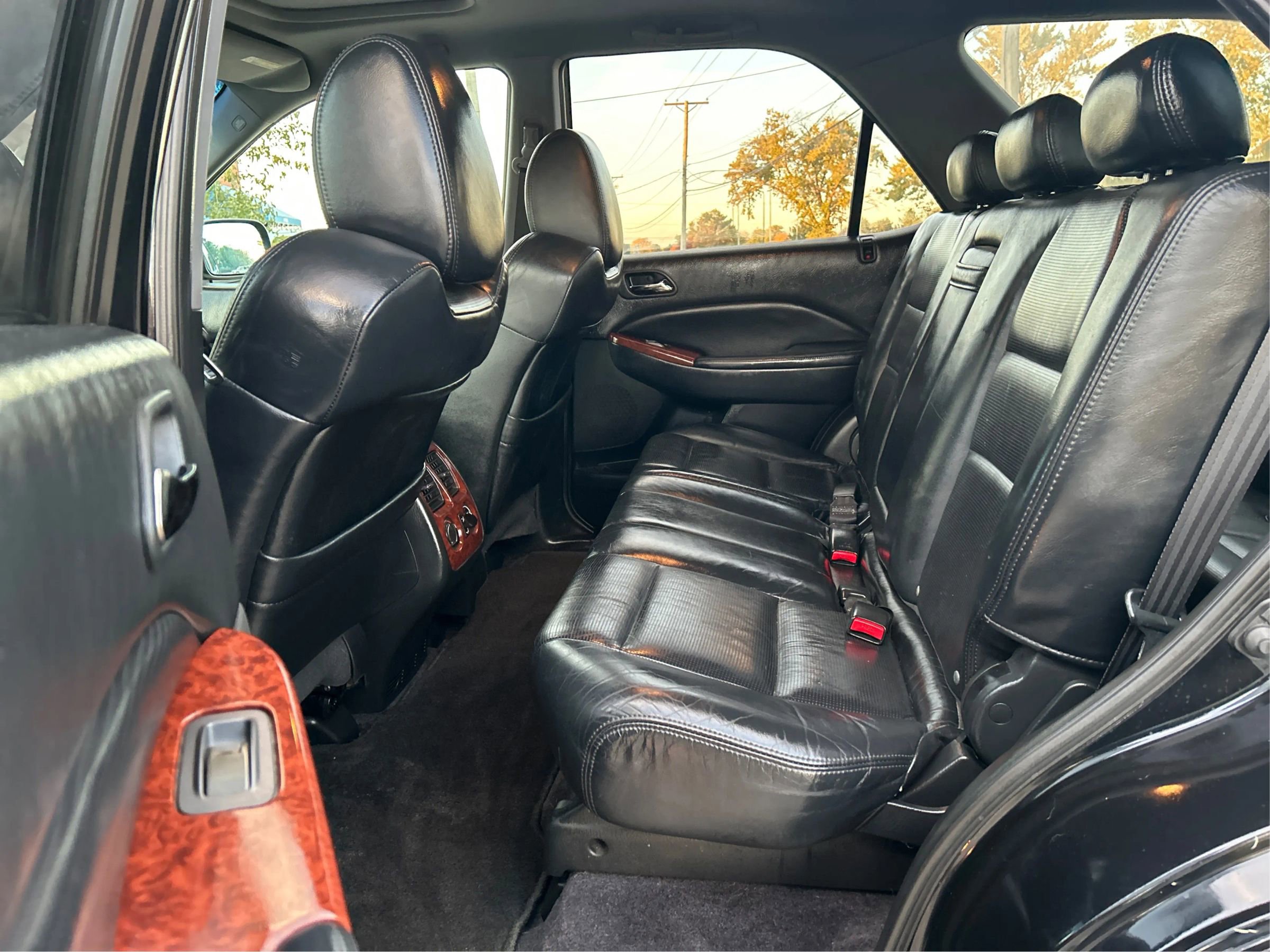 Used 2004 Acura MDX Touring image 11