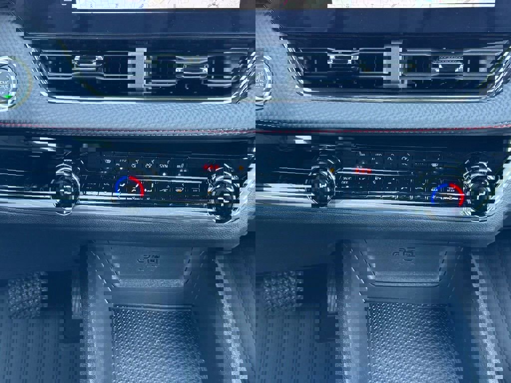 New 2026 Chevrolet Equinox RS w/ LPO, Floor Liner Package image 29