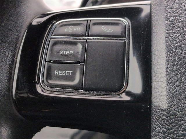 Used 2018 Dodge Grand Caravan SXT image 18