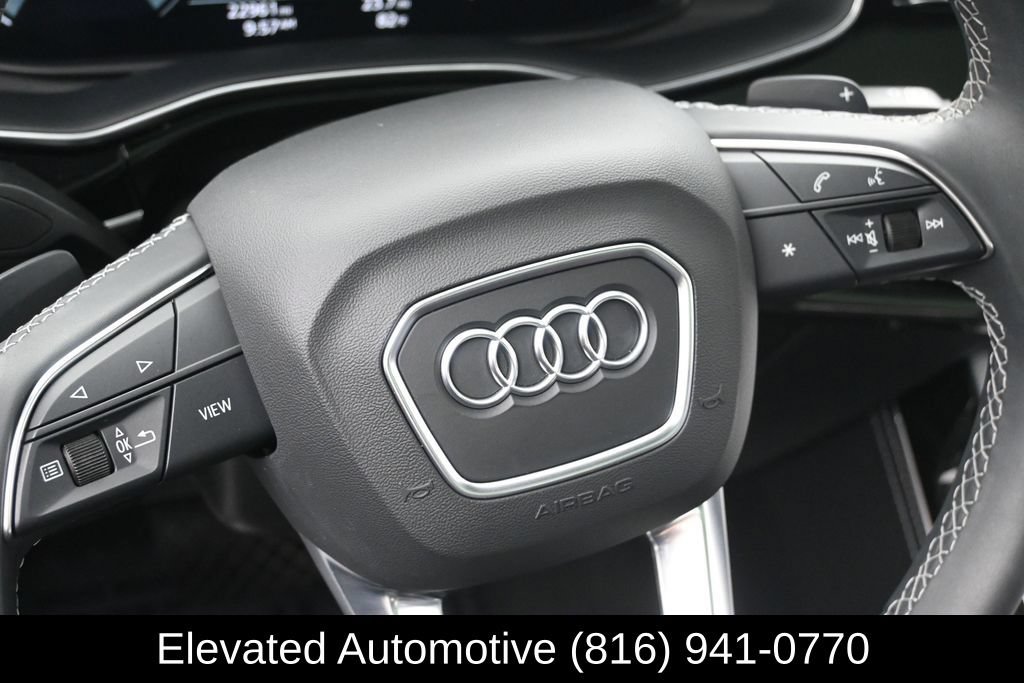 Used 2025 Audi Q8 Premium Plus AWD/4WD image 16
