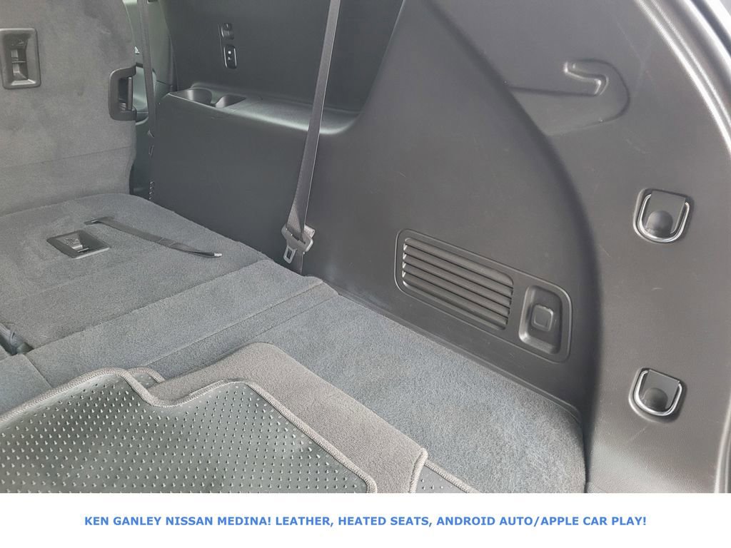 Used 2023 Buick Enclave Essence image 48