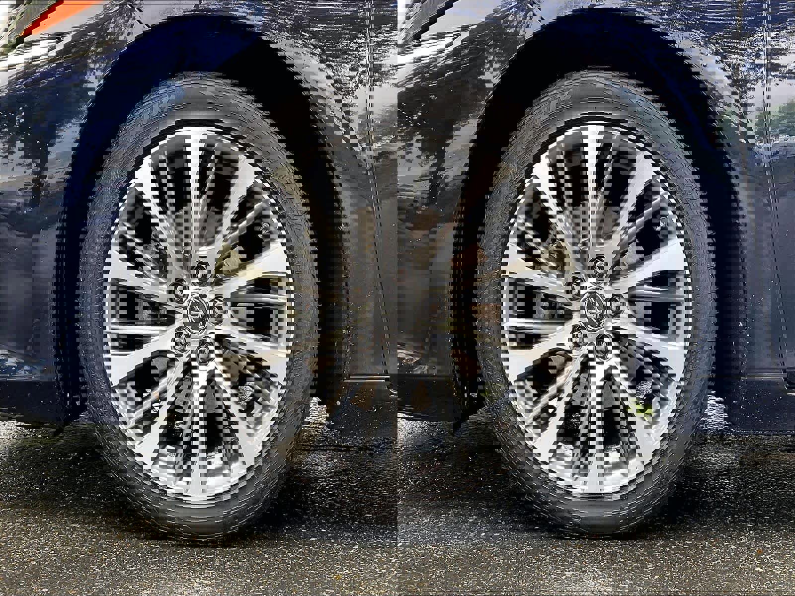 Used 2019 Lexus ES 350 w/ Accessory Package 2 image 11