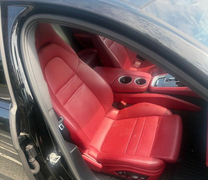 Used 2023 Porsche Panamera 4 Platinum Edition AWD/4WD image 7