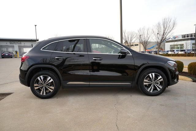 Used 2026 Mercedes-Benz GLA 250 image 9