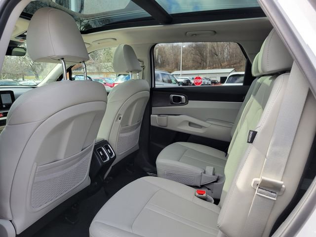 Certified 2025 Kia Sorento X-Line EX image 23