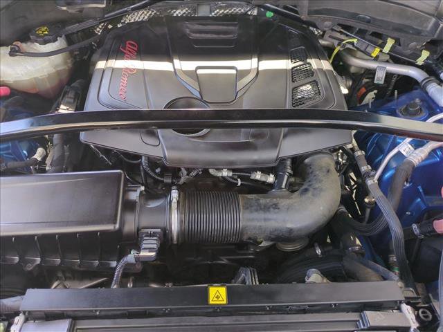 Used 2018 Alfa Romeo Stelvio Ti Sport image 23