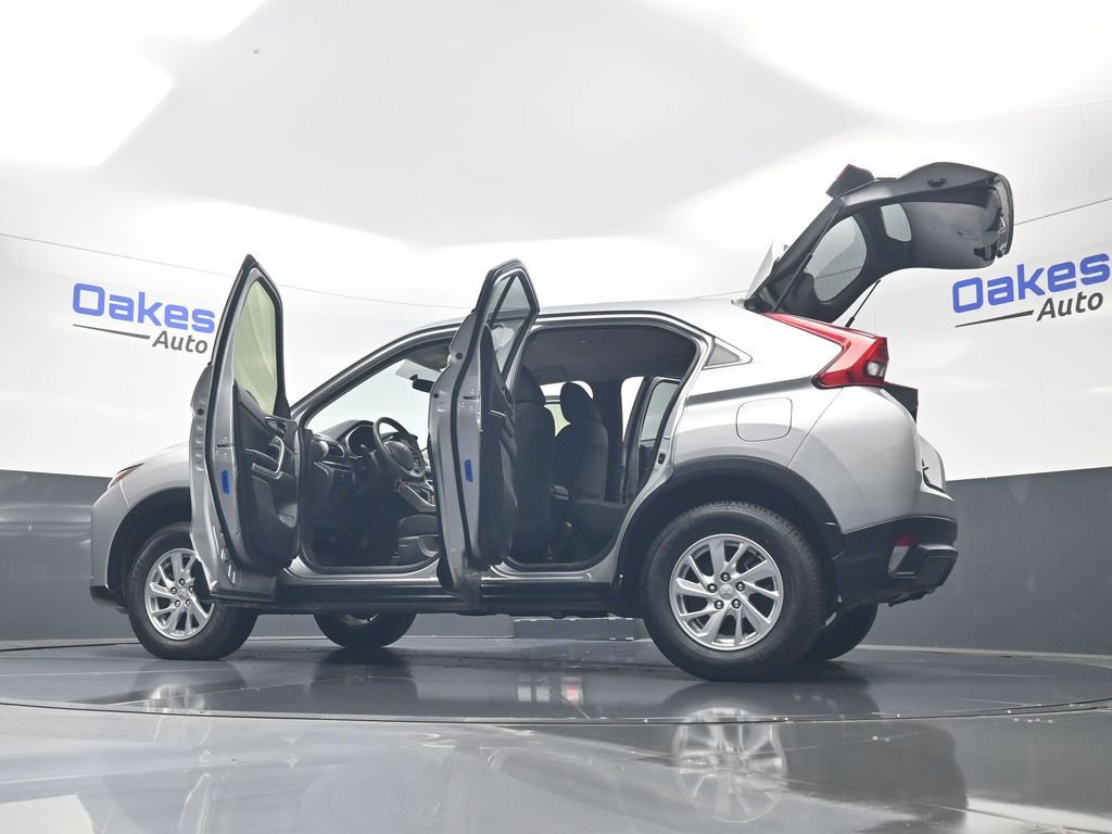 Used 2018 Mitsubishi Eclipse Cross ES AWD/4WD image 58