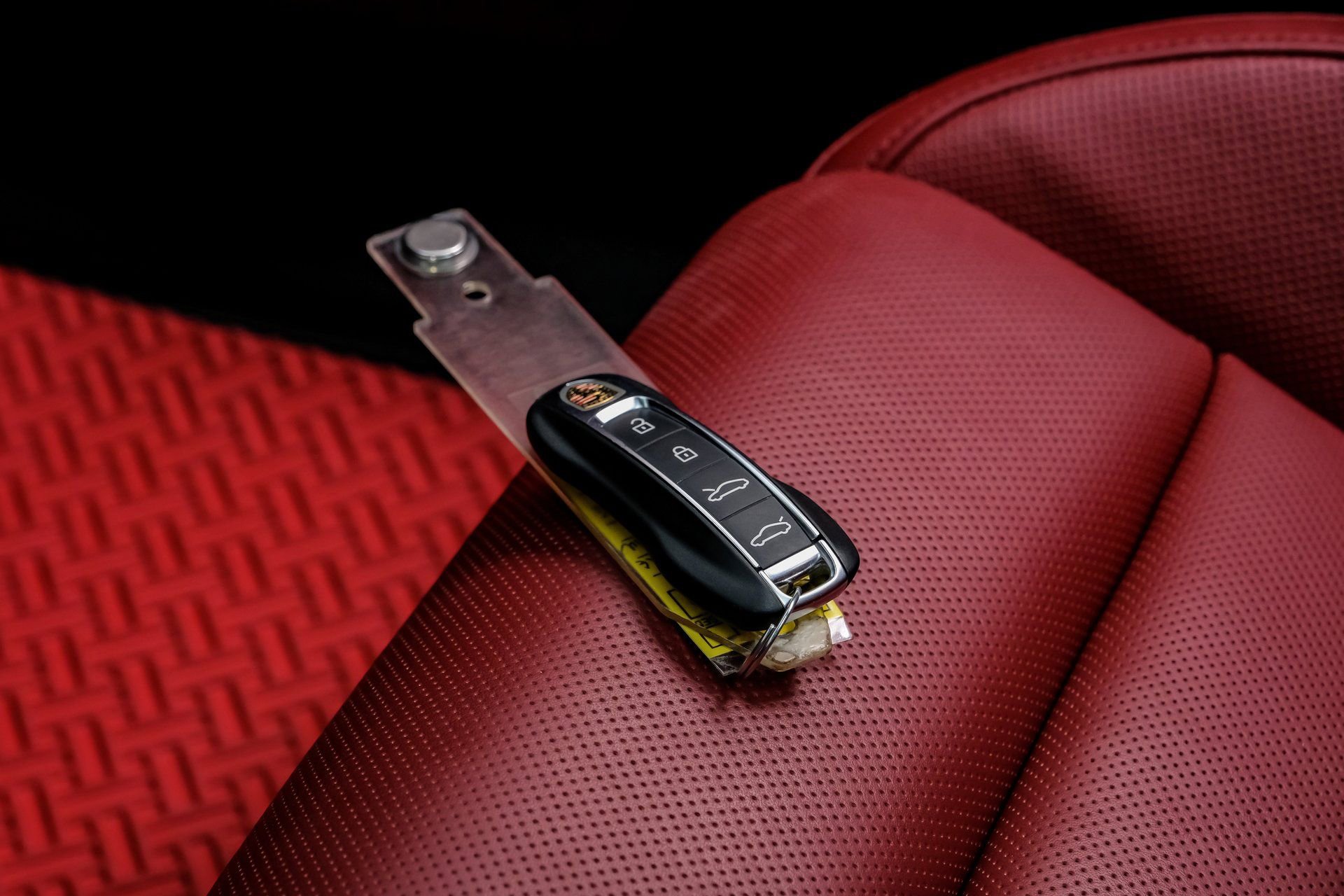 Used 2023 Porsche Taycan image 59