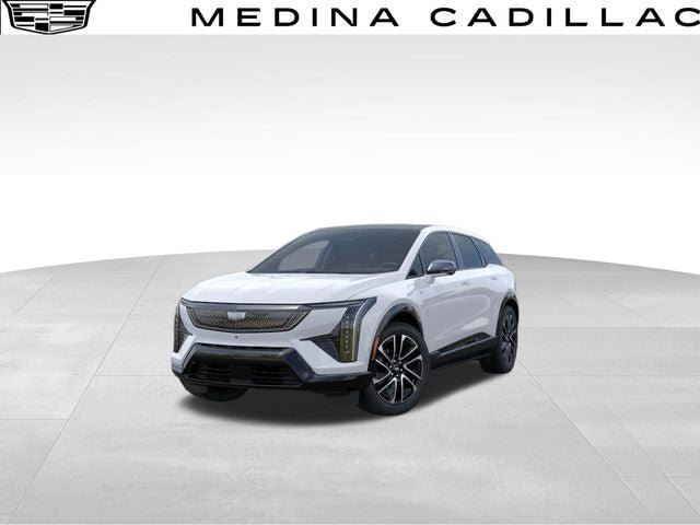 New 2027 Cadillac Optiq Sport w/ LPO, Floor Liner Package AWD/4WD image 8