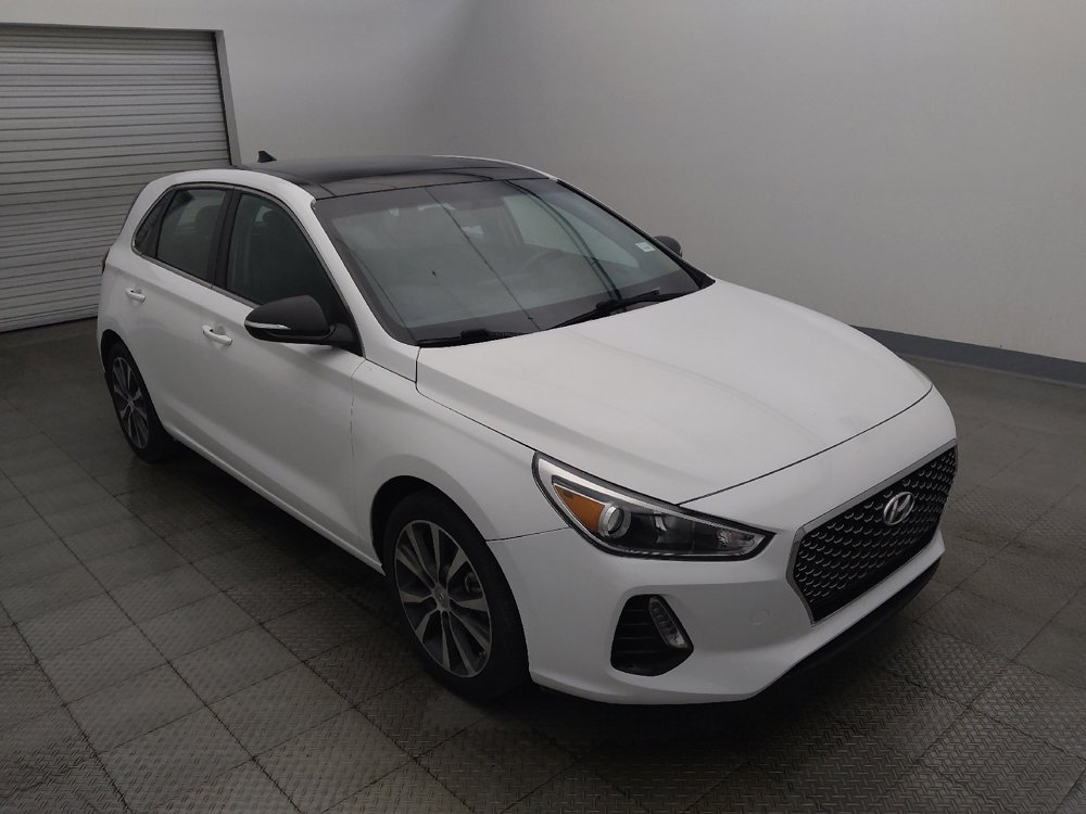Used 2019 Hyundai Elantra GT w/ Style Package 02 FWD image 13