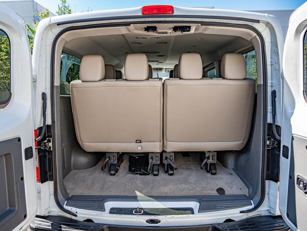 Used 2016 Nissan NV 3500 SL RWD image 41