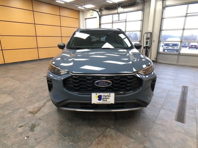 New 2026 Ford Escape ST-Line w/ Tech Pack #1 AWD/4WD image 2