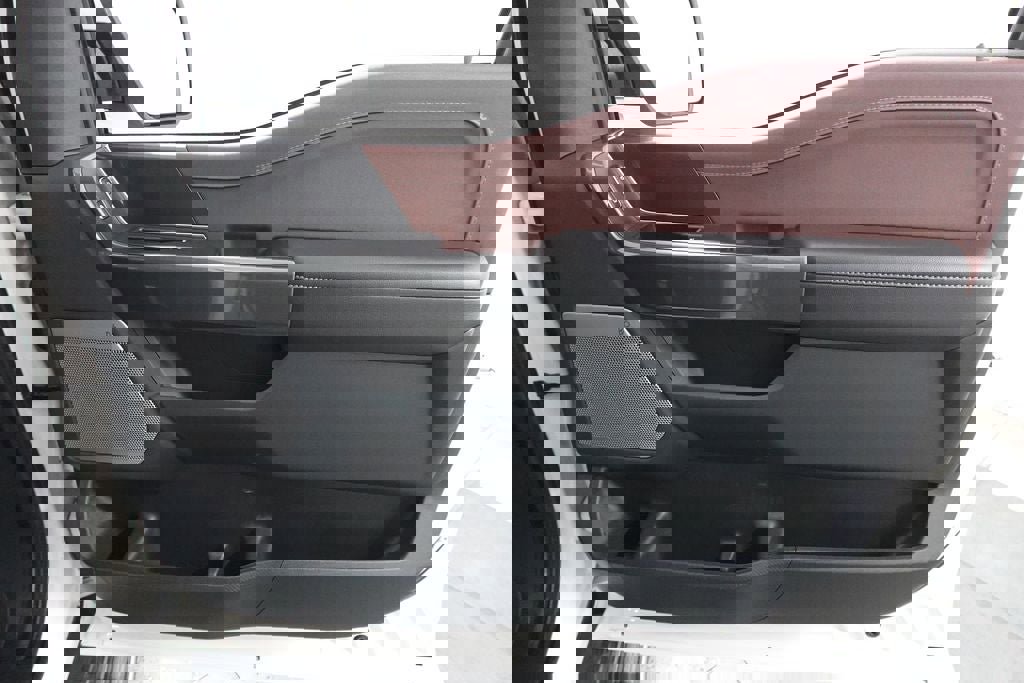 Certified 2023 Ford F150 Lariat w/ Equipment Group 502A High image 32