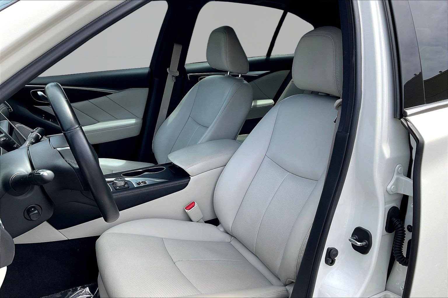 Used 2021 INFINITI Q50 Sensory w/ Cargo Package AWD/4WD image 21