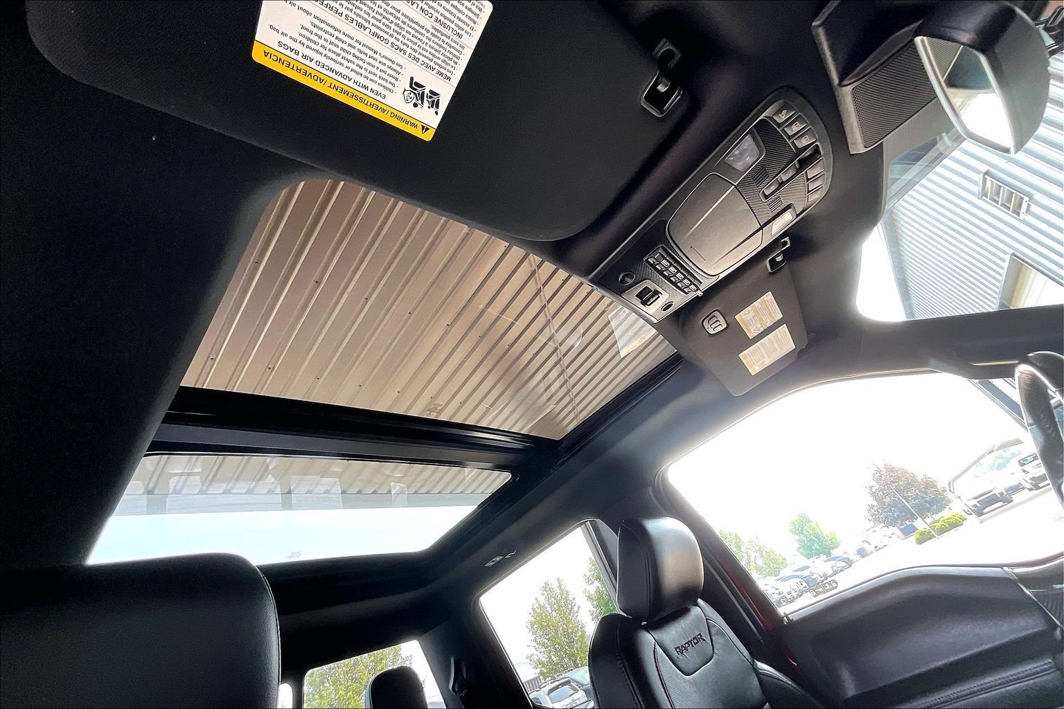 Used 2020 Ford F150 Raptor w/ Equipment Group 802A Luxury AWD/4WD image 23