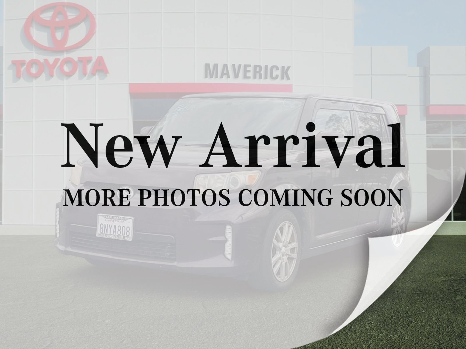 Used 2014 Scion xB FWD image 1