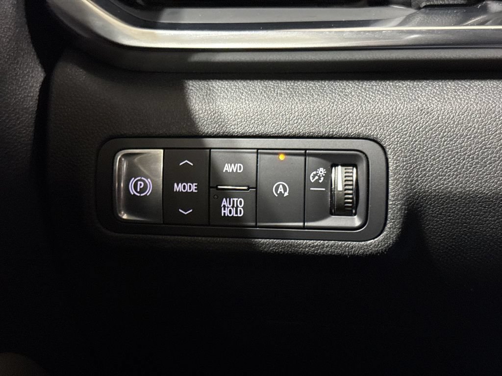 Used 2025 GMC Terrain Elevation AWD/4WD image 19