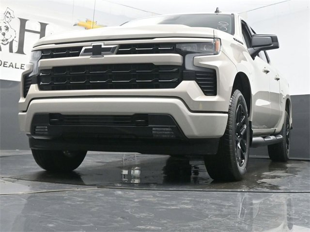New 2026 Chevrolet Silverado 1500 RST w/ Dark Appearance Package image 4