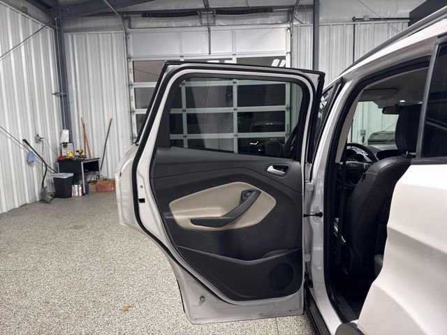 Used 2019 Ford Escape SEL image 15