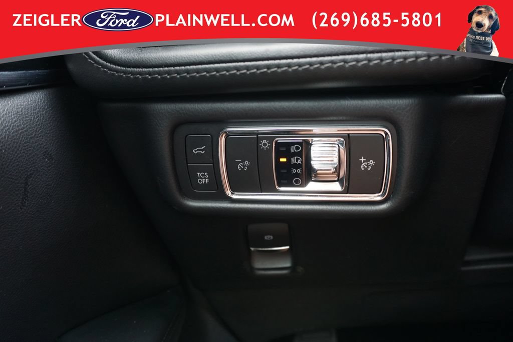 Used 2022 Lincoln Nautilus AWD w/ Premium Package image 30