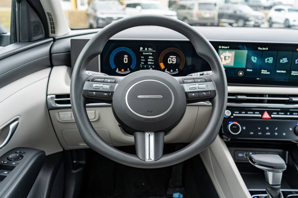 New 2026 Hyundai Tucson SEL image 15