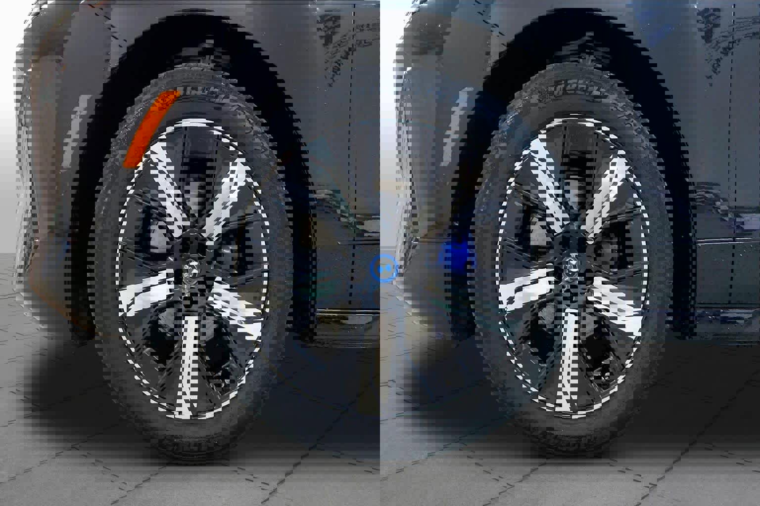 Certified 2024 BMW iX xDrive50 w/ Sport Package image 10