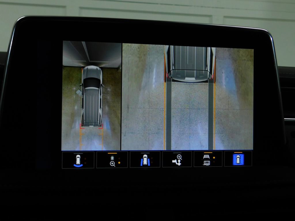 Used 2024 Chevrolet Tahoe Premier w/ Premium Package AWD/4WD image 51