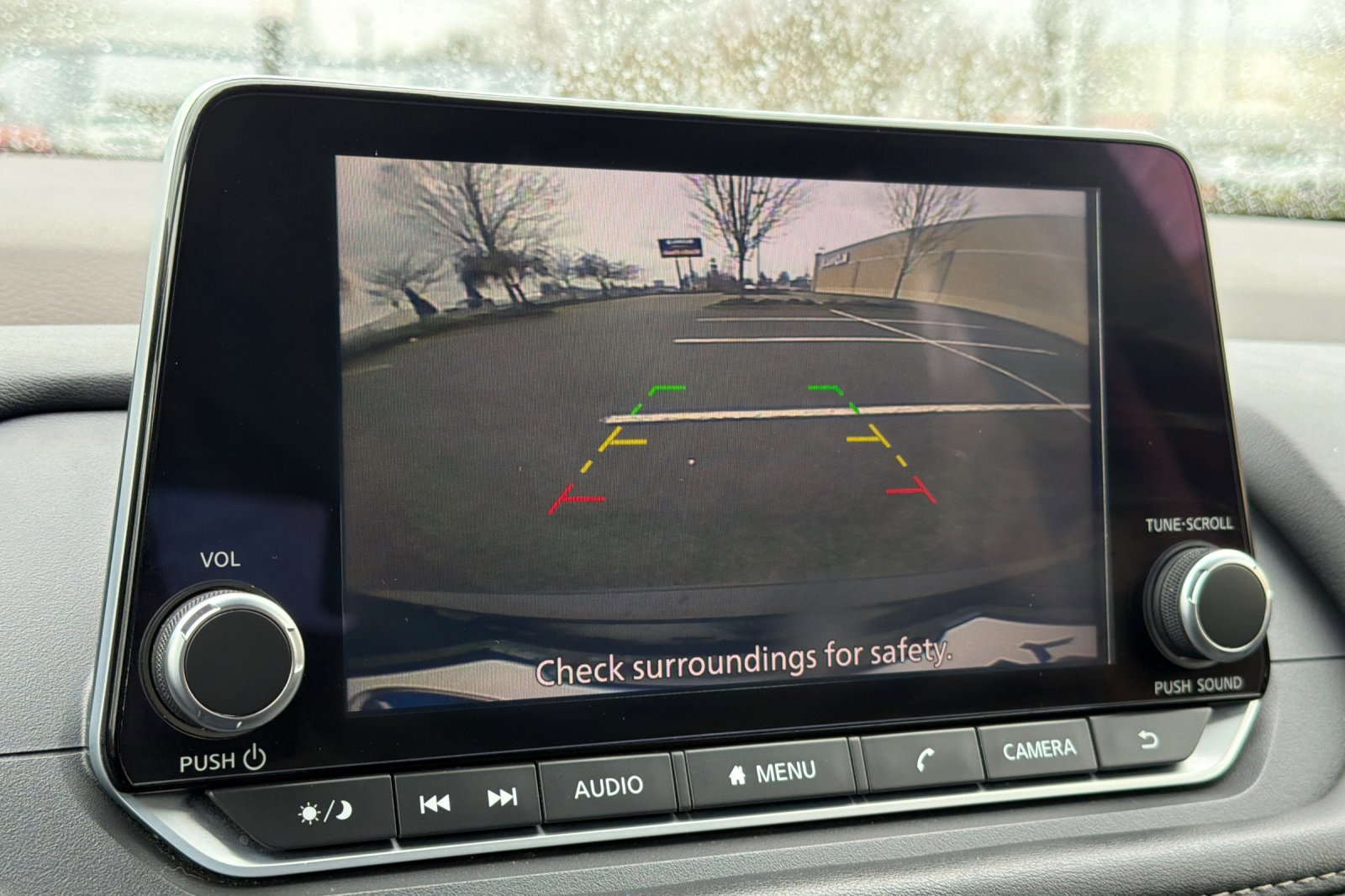 Used 2023 Nissan Rogue SV image 19