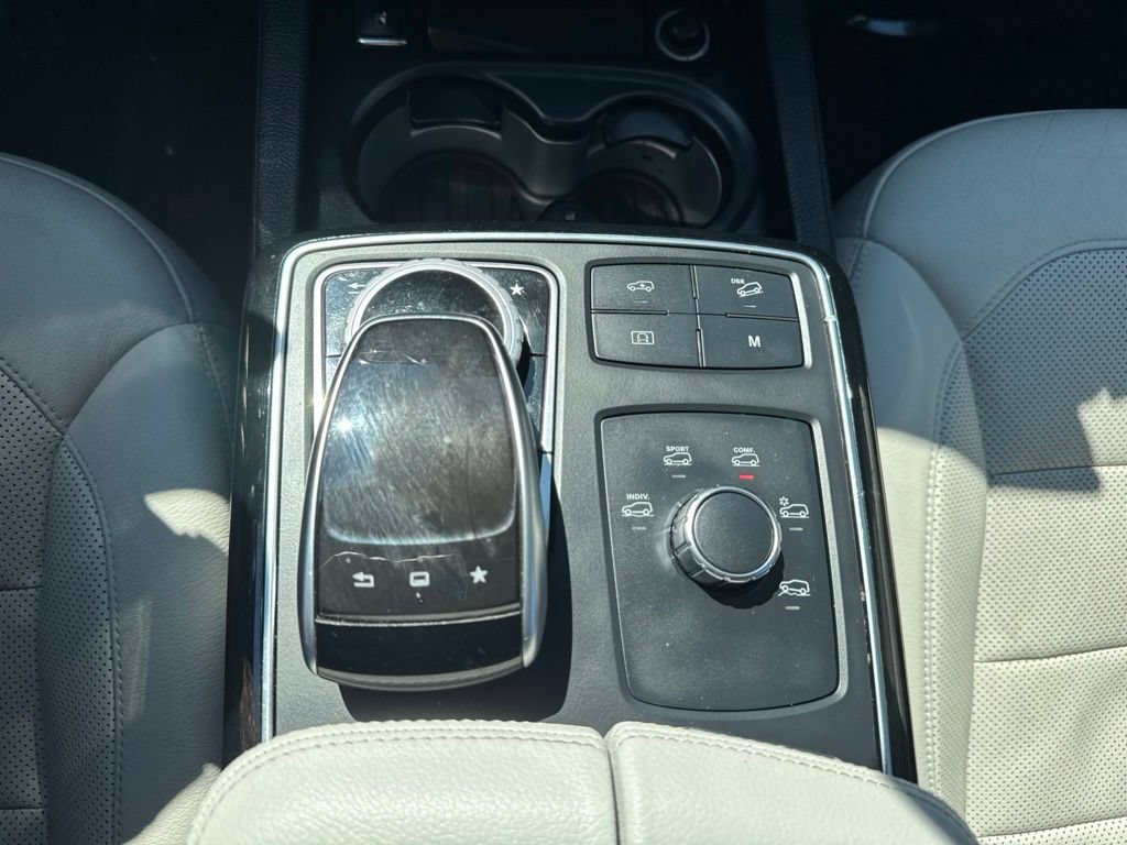 Used 2017 Mercedes-Benz GLS 450 4MATIC image 23
