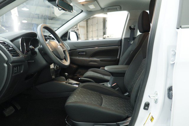 New 2026 Mitsubishi Outlander Sport ES AWD/4WD image 6