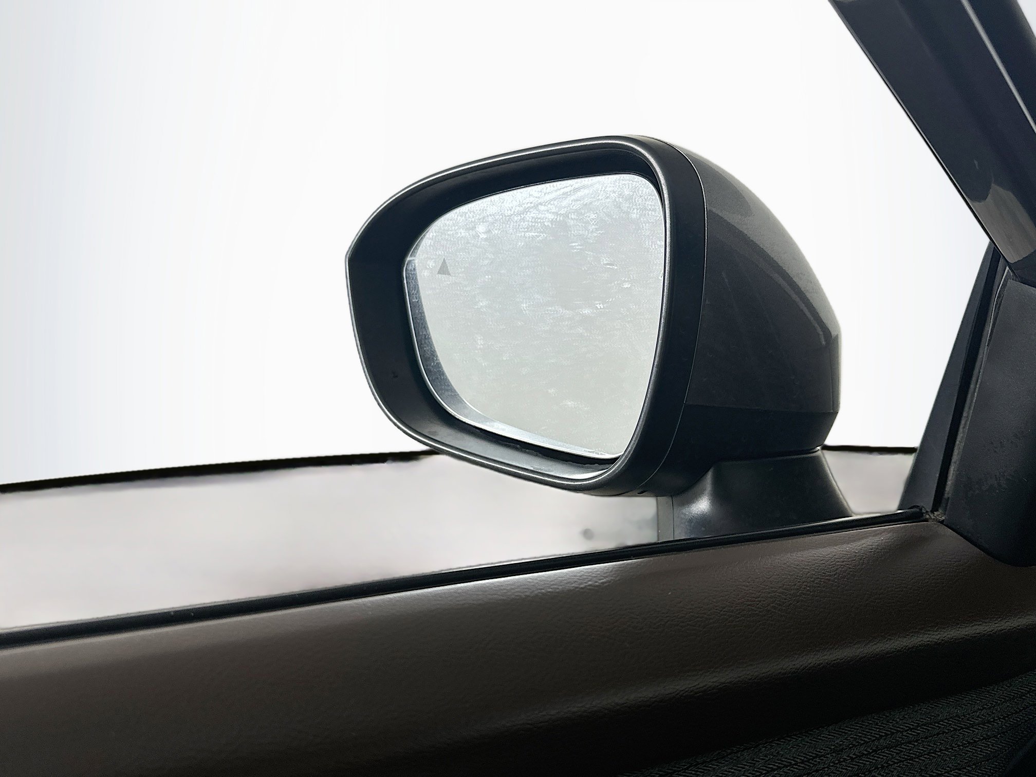 Used 2023 Nissan Rogue SV FWD image 16